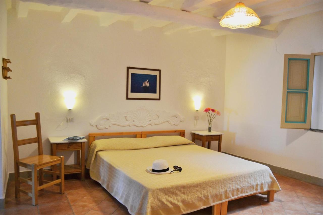 Villa Ginestra Sulla Spiaggia Di Stromboli Dış mekan fotoğraf
