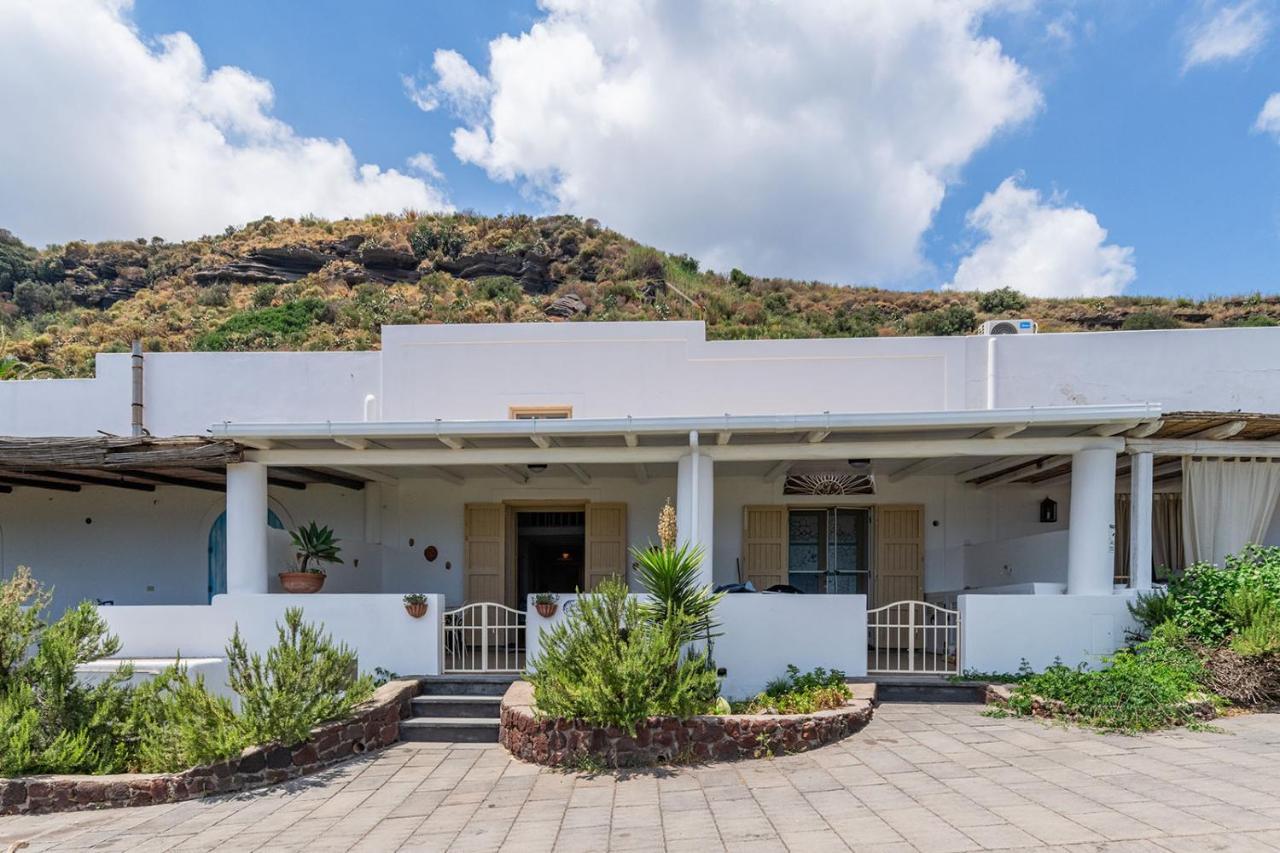 Villa Ginestra Sulla Spiaggia Di Stromboli Dış mekan fotoğraf